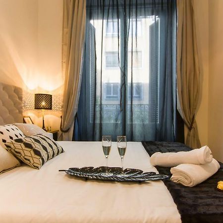 Sol Luxury Suites Madrid Ngoại thất bức ảnh