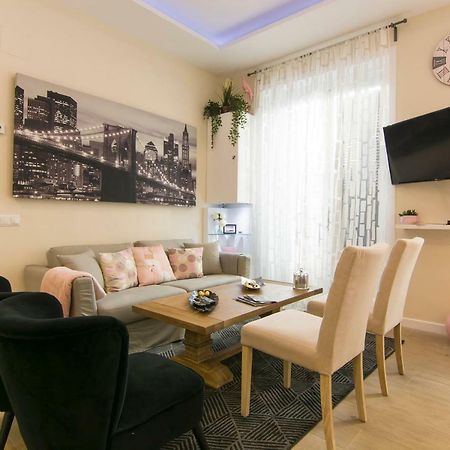 Sol Luxury Suites Madrid Ngoại thất bức ảnh