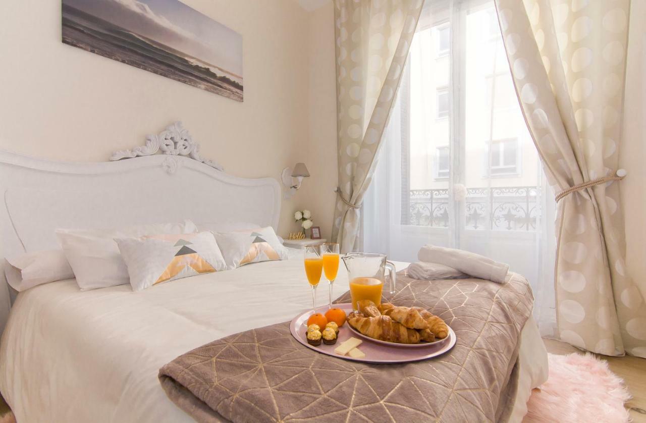 Sol Luxury Suites Madrid Ngoại thất bức ảnh