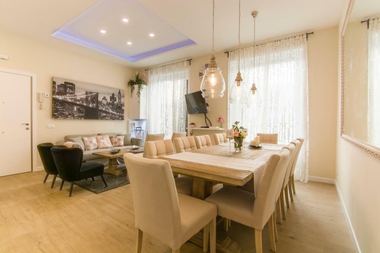 Sol Luxury Suites Madrid Ngoại thất bức ảnh